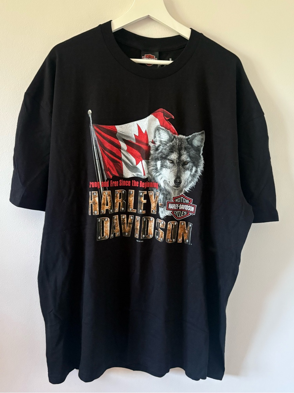 Harley-Davidson T-shirt Niagara Falls Canada Wolf 2XL